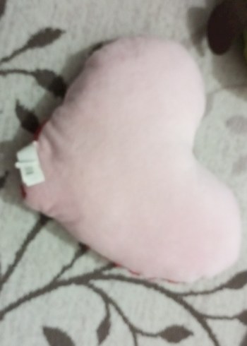 Diğer Renkli Kalp Şeklinde Peluş Oyuncak