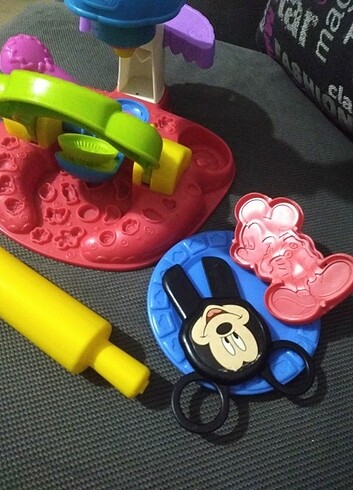 Diğer Mickey hamur seti