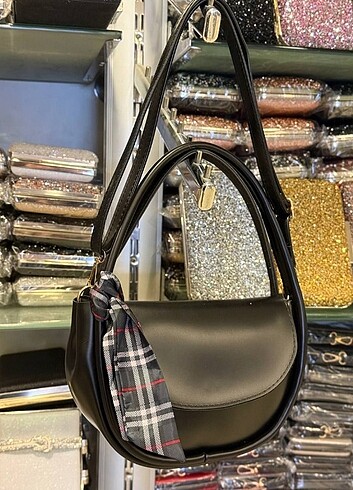 Zara Mat Deri Baget Çanta