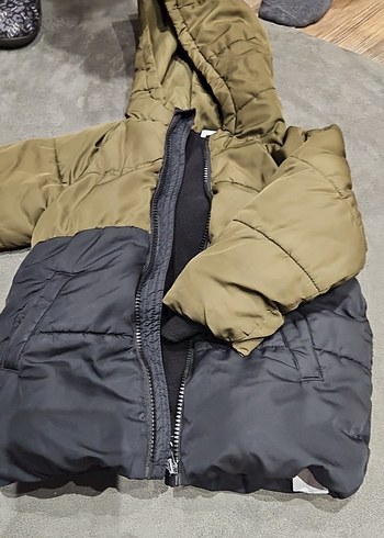 Erkek Çocuk Kapüşonlu Fermuarlı Mont - Görsel 2