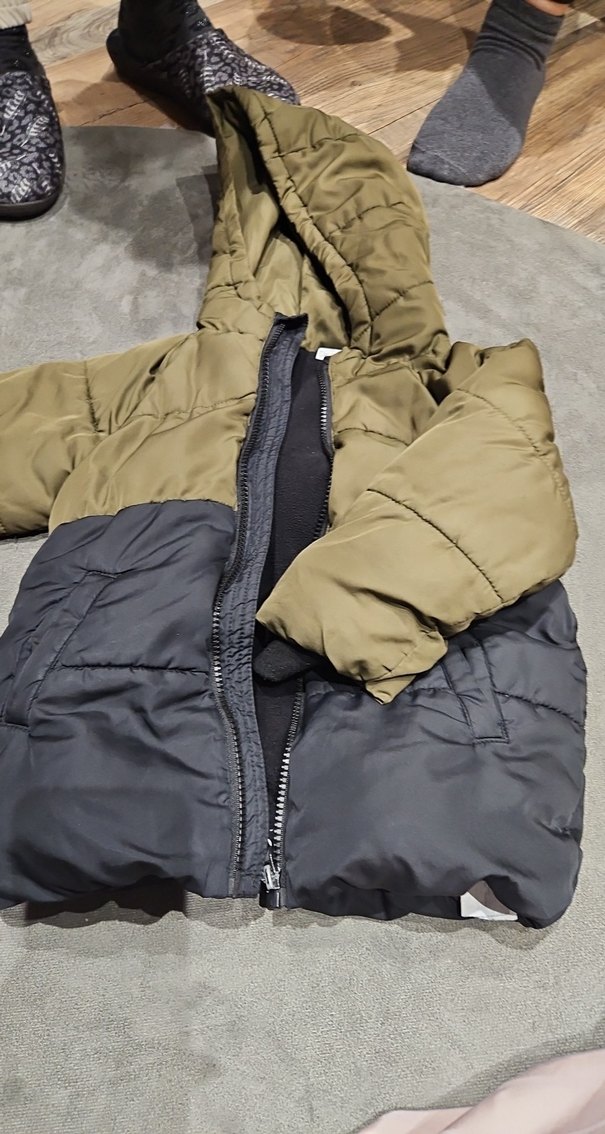 Erkek Çocuk Kapüşonlu Fermuarlı Mont - Görsel 2