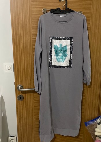 Gri Uzun Kollu Baskılı Kadın Tunik