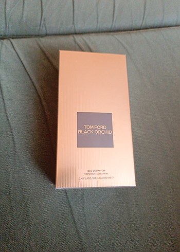 Tom Ford Black Orchid Erkek Parfümü 100 ml - Görsel 2