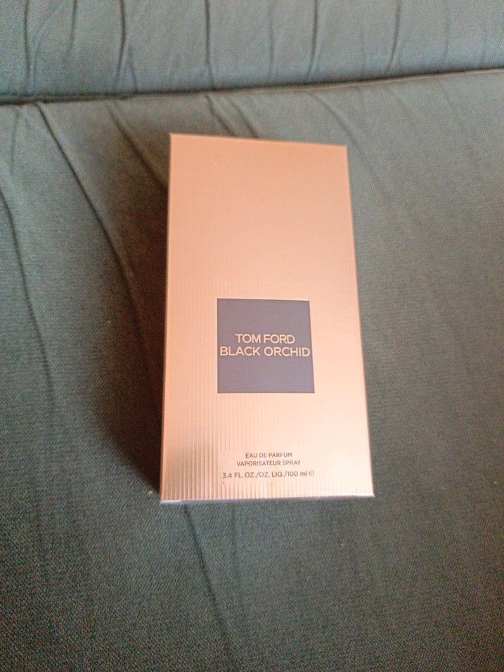 Tom Ford Black Orchid Erkek Parfümü 100 ml - Görsel 2