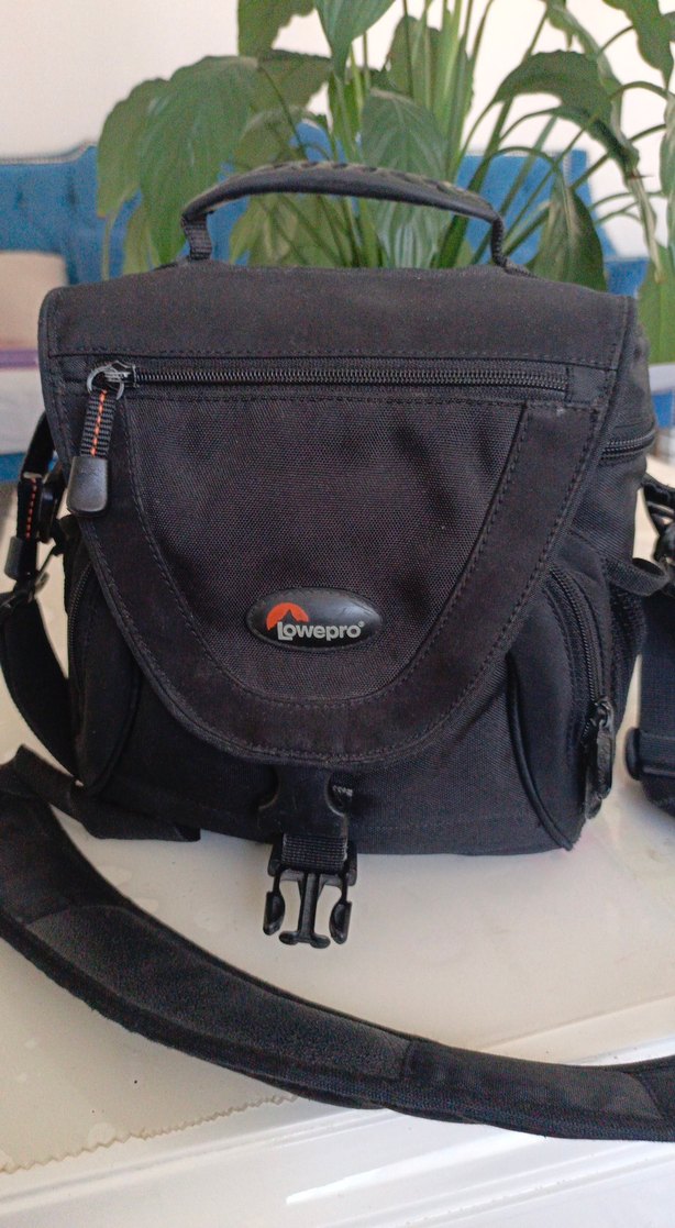 Siyah fotoğraf maiknasi çantası - Görsel 2