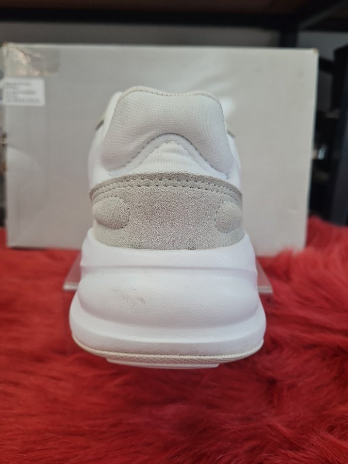 Adidas Ozelle GX1729 Kadın Koşu Ayakkabısı No:42.5 - Görsel 4