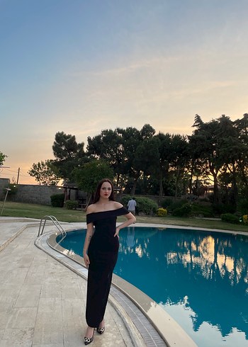 Siyah Drapeli madonna yaka Uzun Kadın Elbise - Görsel 2