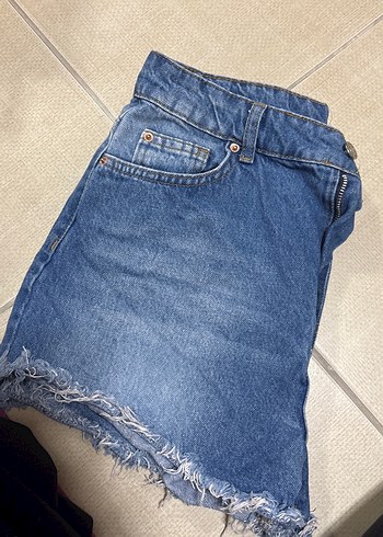 Zara Mavi Midi Denim Şort - Görsel 2