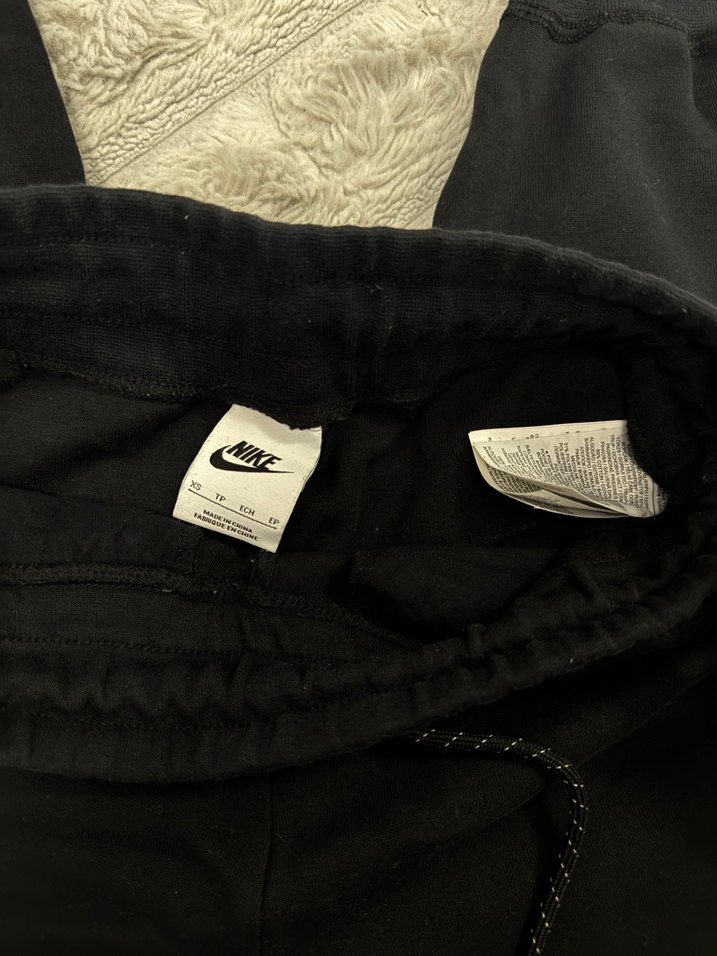 Nike Siyah Rahat Eşofman Altı - Görsel 4