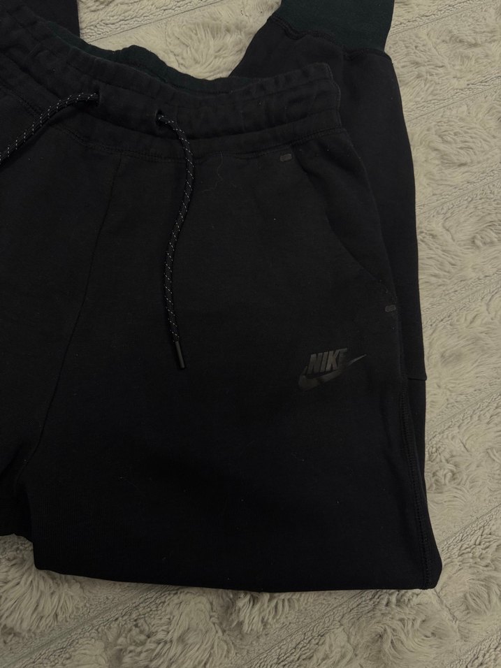 Nike Siyah Rahat Eşofman Altı - Görsel 3