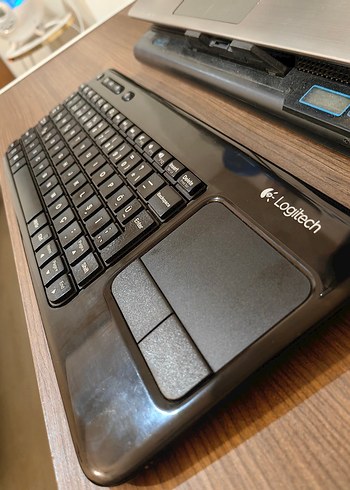 LOGITECH K410 TOUCHPADLI KLAVYE - Görsel 2