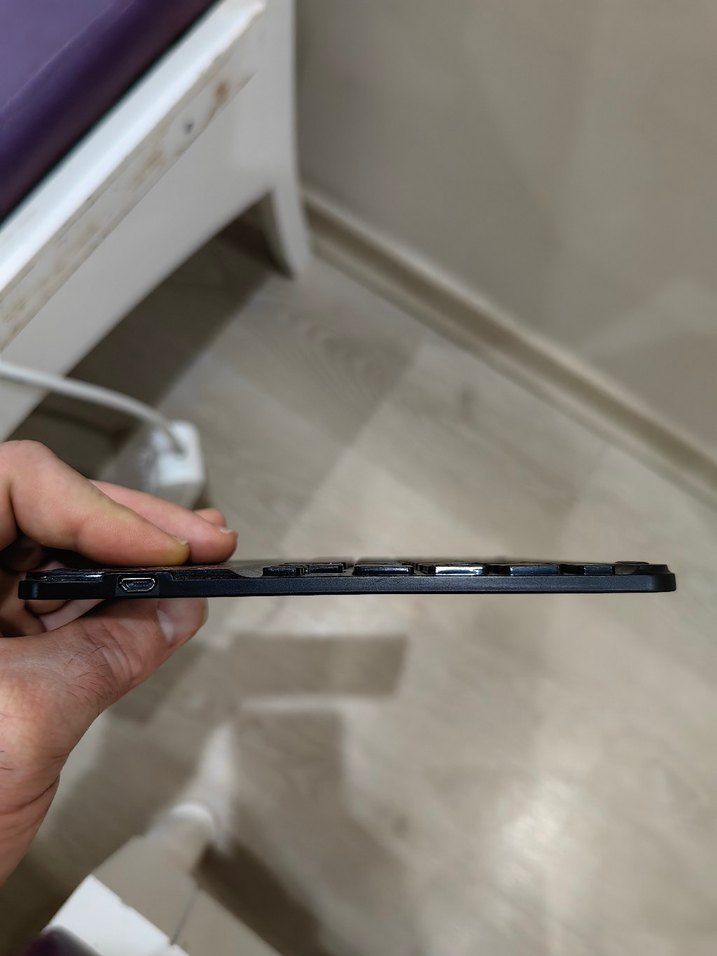 ULTRA INCE BLUETOOTH KLAVYE DOKUNMATIK YUZEYLI - Görsel 2