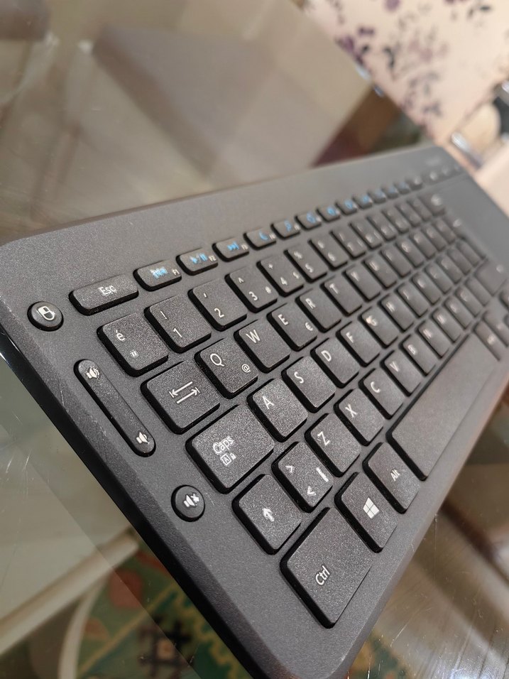 Microsoft ALL IN ONE TOUCHPADLI KLAVYE - Görsel 2