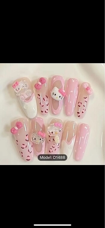 hello kittyli takma tırnak