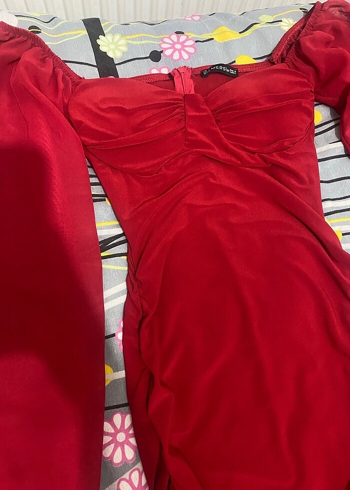 Kırmızı düğün elbisesi - Görsel 3