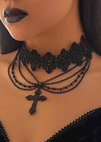 Siyah Haç Uçlu Gotik Choker Kolye