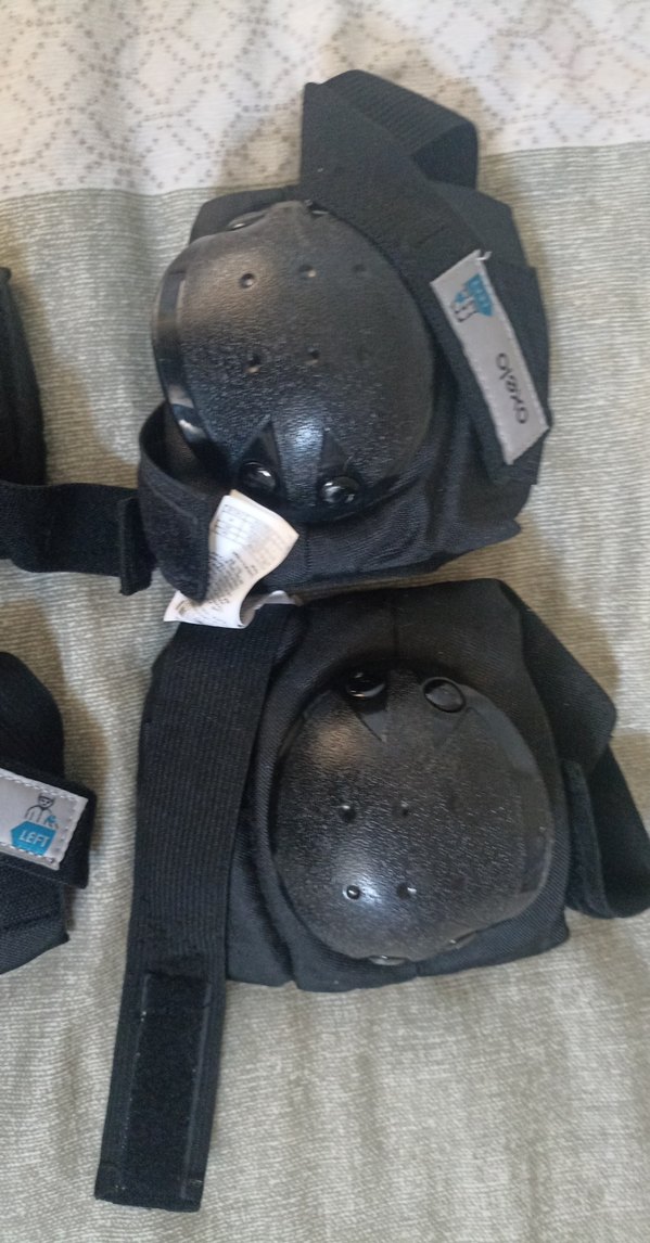 Siyah Biker Diz Koruyucu - Velcro Bantlı - Görsel 4