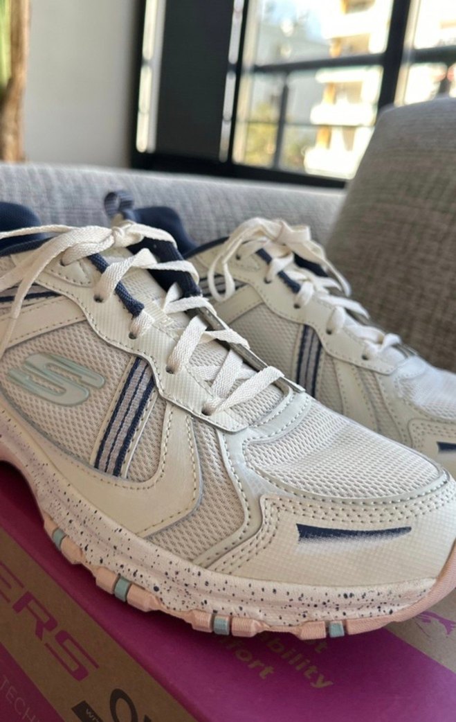 Beyaz Skechers Outdoor Kadın Spor Ayakkabı - Görsel 2