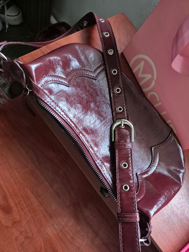 Bordo Deri Tokalı Kadın Çanta - Görsel 2