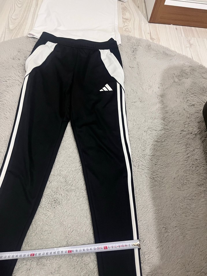 Orijinal Adidas eşofman takımı alt üst - Görsel 3