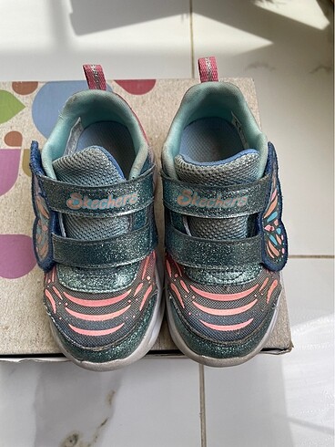 Skechers spor ayakkabı 24 numara