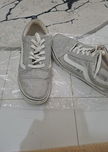 40 Beden Vans Gri Parlak Kadın Spor Ayakkabı