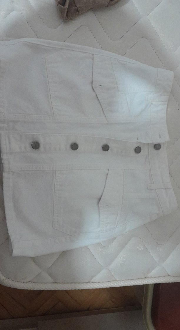 Parlak Beyaz Nakışlı Erkek Mendil - Görsel 2