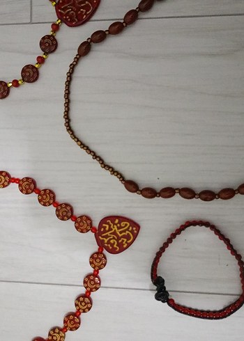 Diğer Renkli Nakışlı Uzun Boncuklu Kadın Kolye