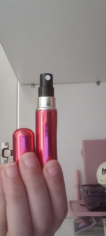  Pembe parfüm/kolonya şişesi 