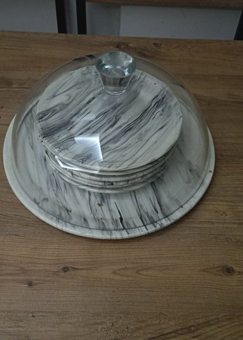 American Vintage Mermer Desenli Beyaz Tabak Seti ve Kapaklı Sunum Tabağı