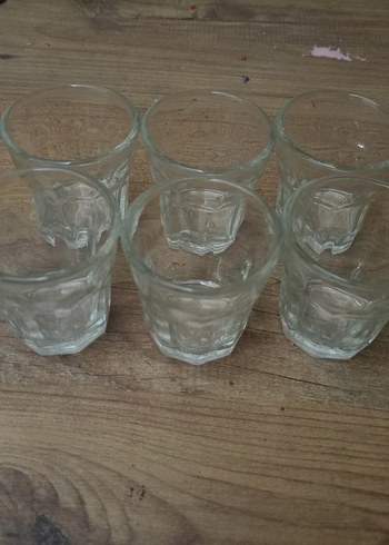 Altı Adet Kahve Yanın Su Bardağı