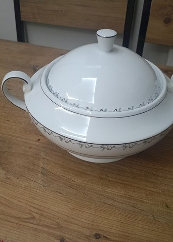 Schafer Gri Detaylı Beyaz Kapaklı Çorba Servis Tabağı