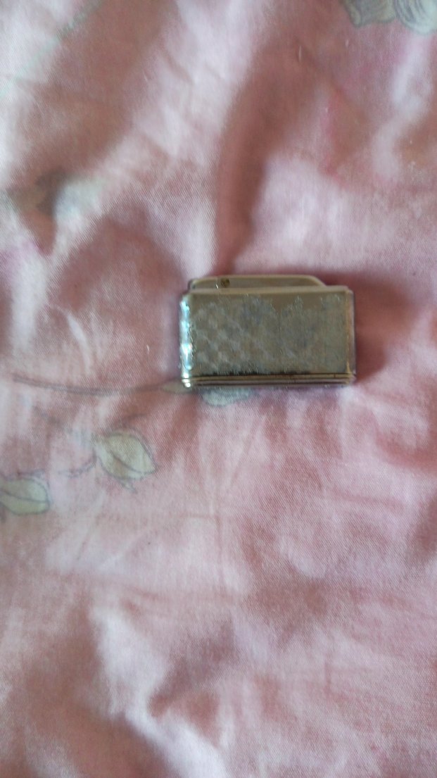 bir adet ibola ve bir adet bayan çakmağı - Görsel 4