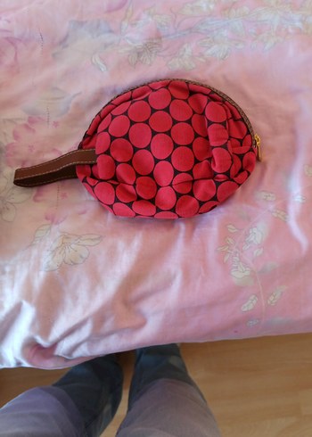 üç adet kadın çantası - Görsel 4