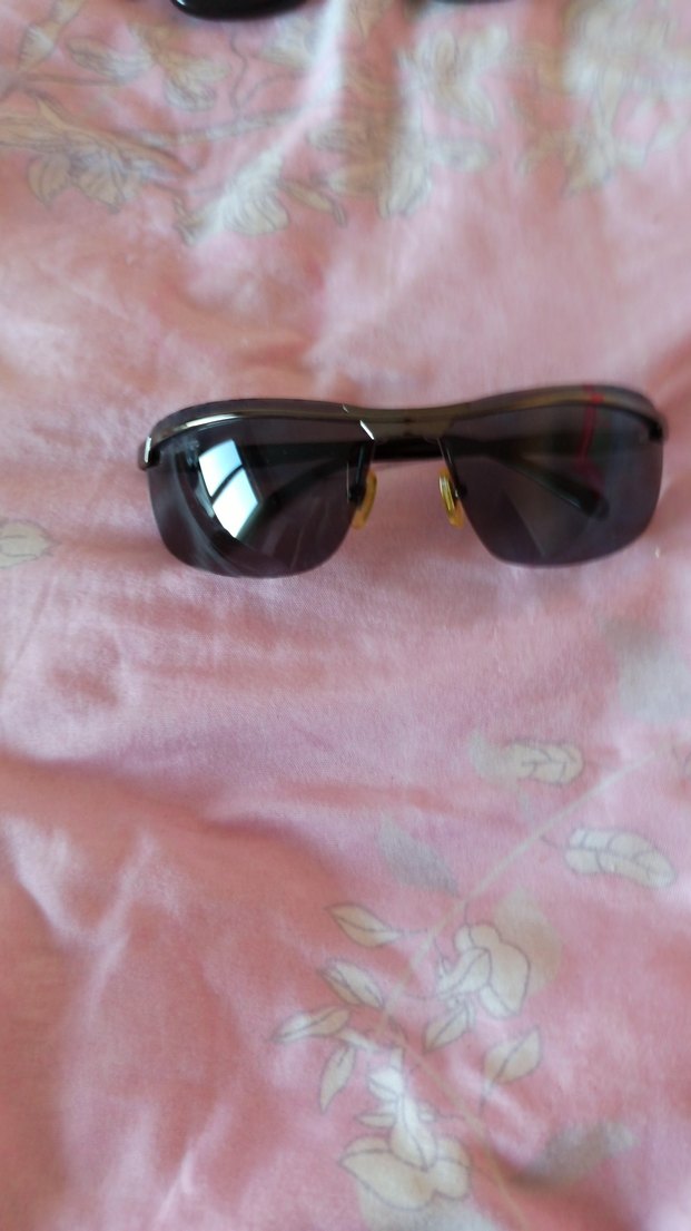 üç boyutlu film Gözlük Seti ve bir adeterkek güneş gözlüğü - Görsel 2