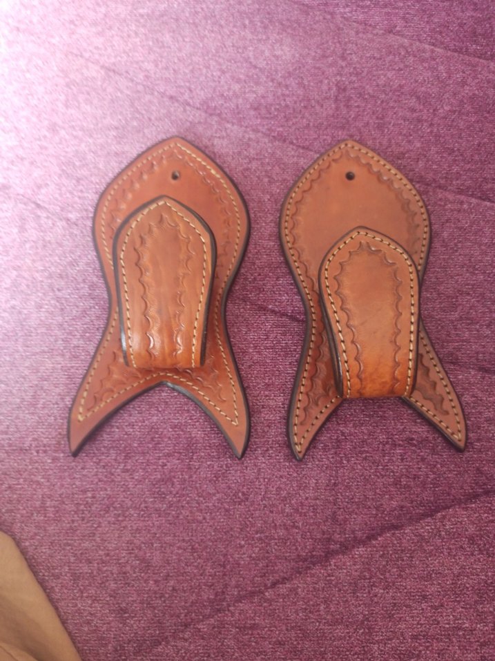 Kahverengi Deri işlemeli av tüfeği duvar askısı - Görsel 2