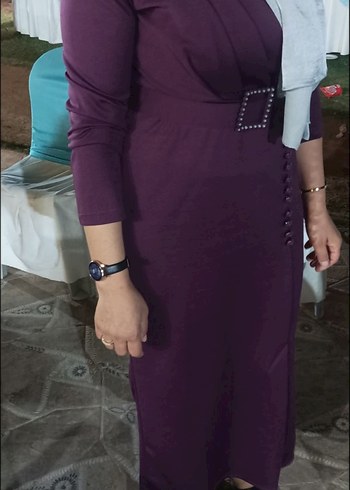Mor V Yakalı Düğmeli Midi Elbise