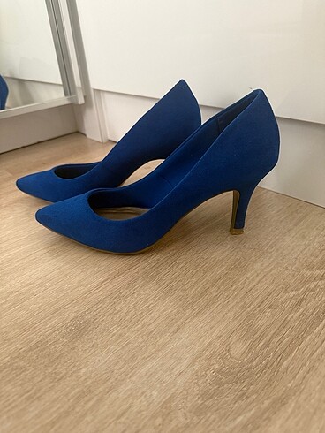 Marks & Spencer Parlament Mavisi Stiletto