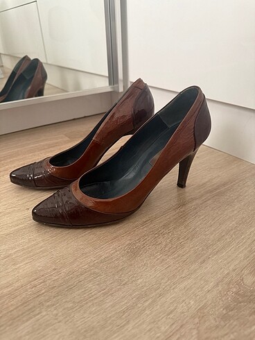Bordo Stiletto