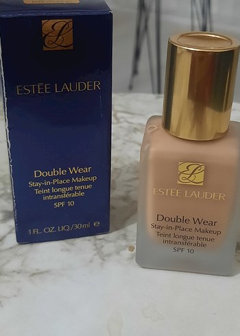 Estee Lauder Double Wear Fondöten SPF10