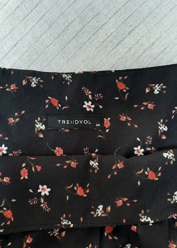 Siyah, Çiçek Desenli Etek - Görsel 5