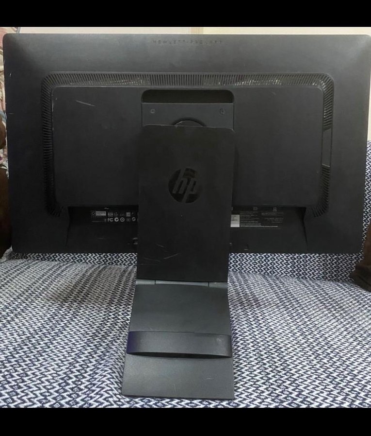 HP MONİTÖR PANEL KIRIK - Görsel 5