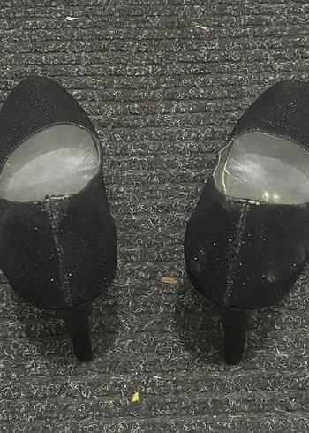 SİVRİ TOPUKLU AYAKKABI - Görsel 3