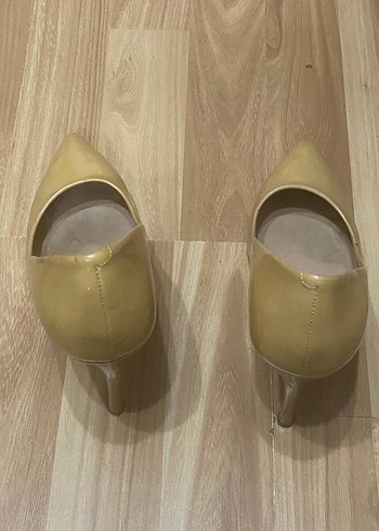 SİVRİ TOPUKLU AYAKKABI - Görsel 5