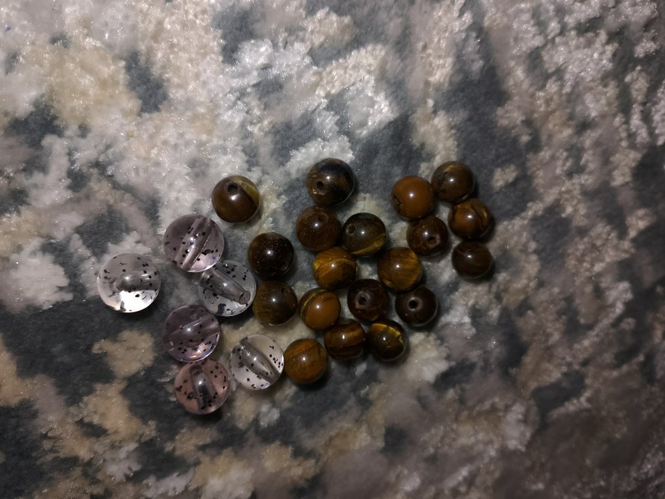 kaplan gözü boncuğu ve simli boncuk - Görsel 3