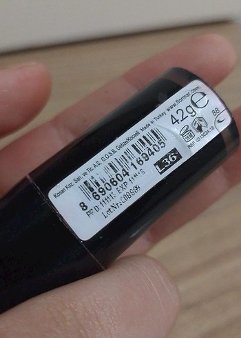 Flormar Matte Queen Pastel Bej Ruj - Görsel 2