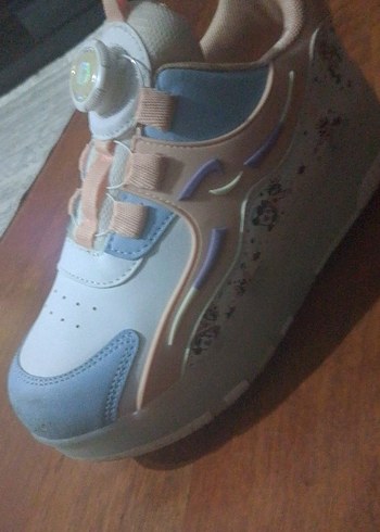 patenli ayakkabı ışıklı 37 numara tabanlı ve aparatlı ayakkabı - Görsel 5