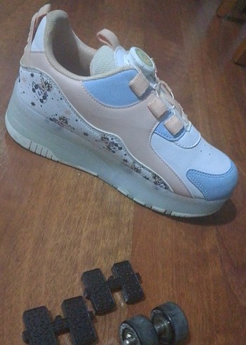 patenli ayakkabı ışıklı 37 numara tabanlı ve aparatlı ayakkabı - Görsel 12