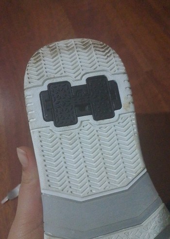 patenli ayakkabı ışıklı 37 numara tabanlı ve aparatlı ayakkabı - Görsel 9