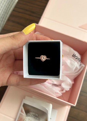 Pandora Pandora Altın Pembe Sparkling Elevated Heart Yüzük